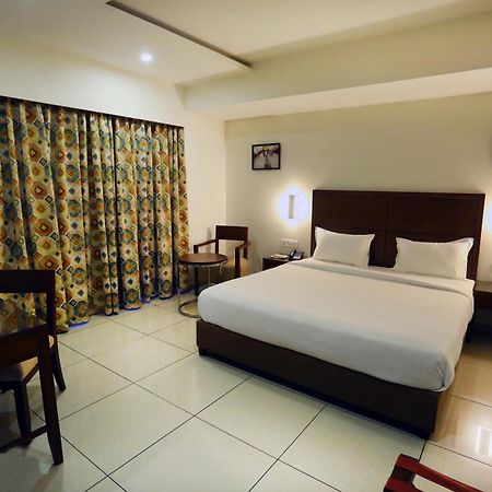 The Park Residency Hotel Ahmedabad Luaran gambar