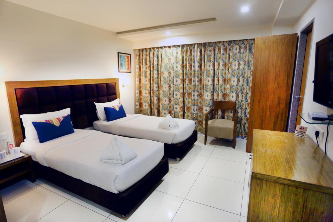 The Park Residency Hotel Ahmedabad Luaran gambar